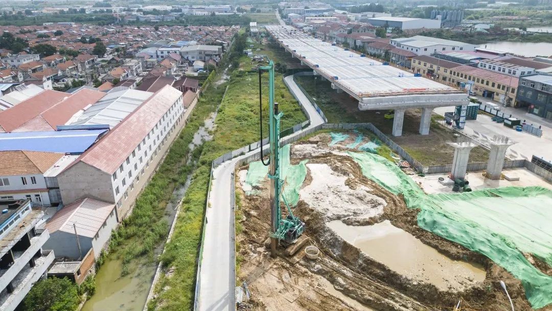 青岛建设新篇章：金泰CSM工法钻机独占鳌头 彰显卓越施工实力